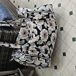 Vera Bradley large duffle